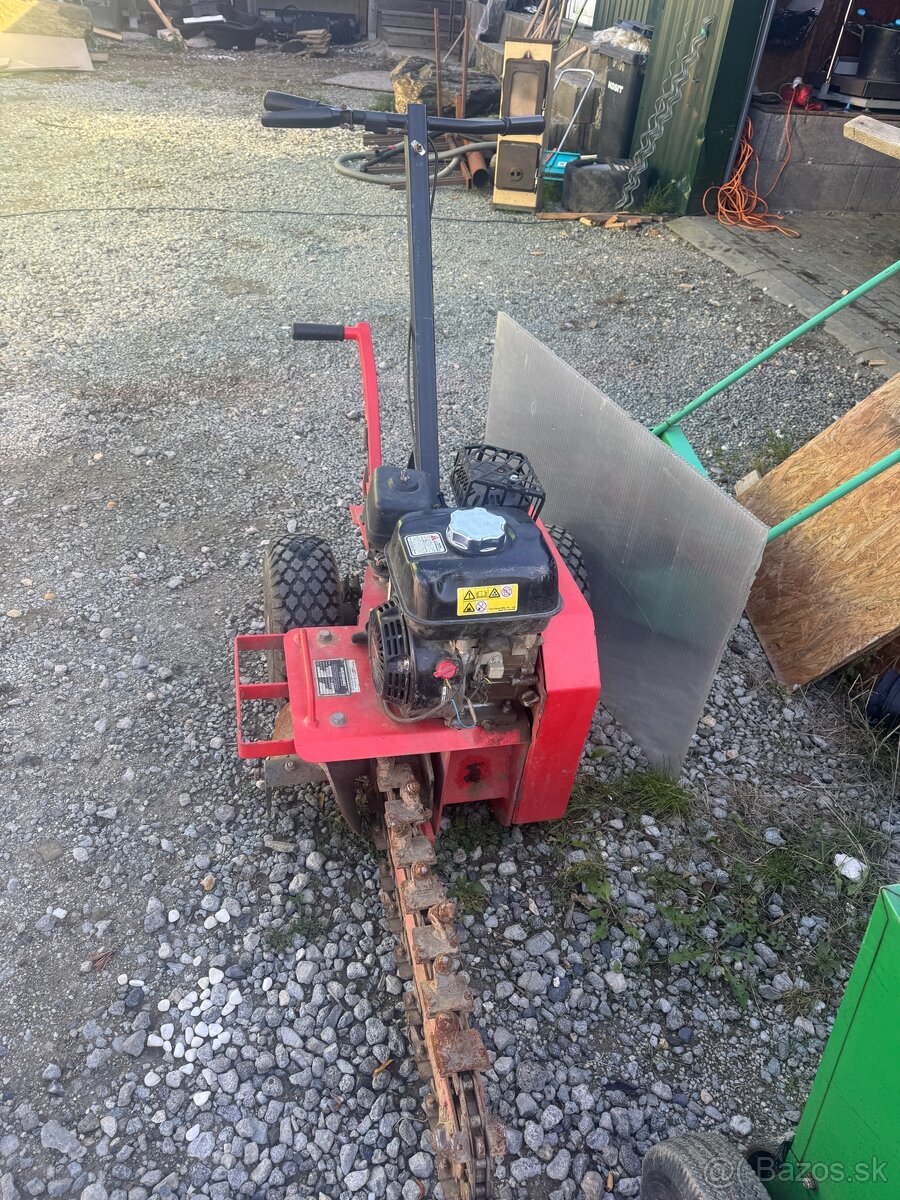 Predám ryhovač WEIBANG WBTR126H – motor Honda GX160