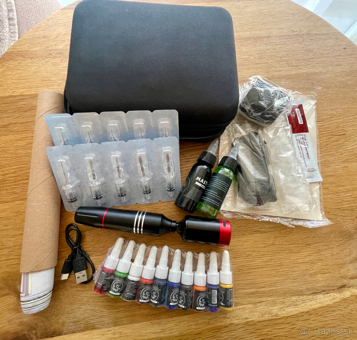 Tetovacie pero s príslušenstvom 90