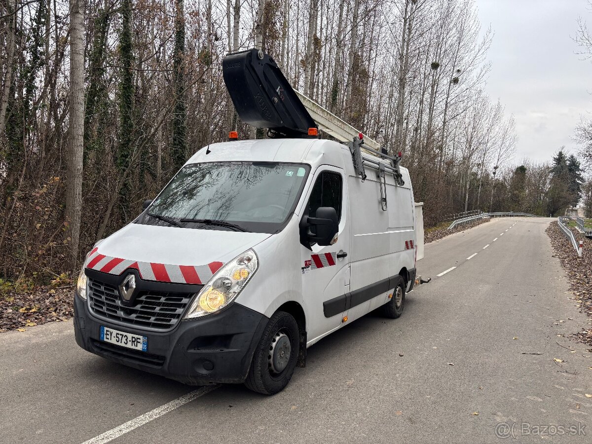 Renault master vysuvna plošina