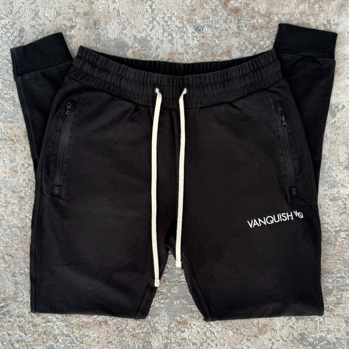 TEPLÁKY | VANQUISH | BLACK | S