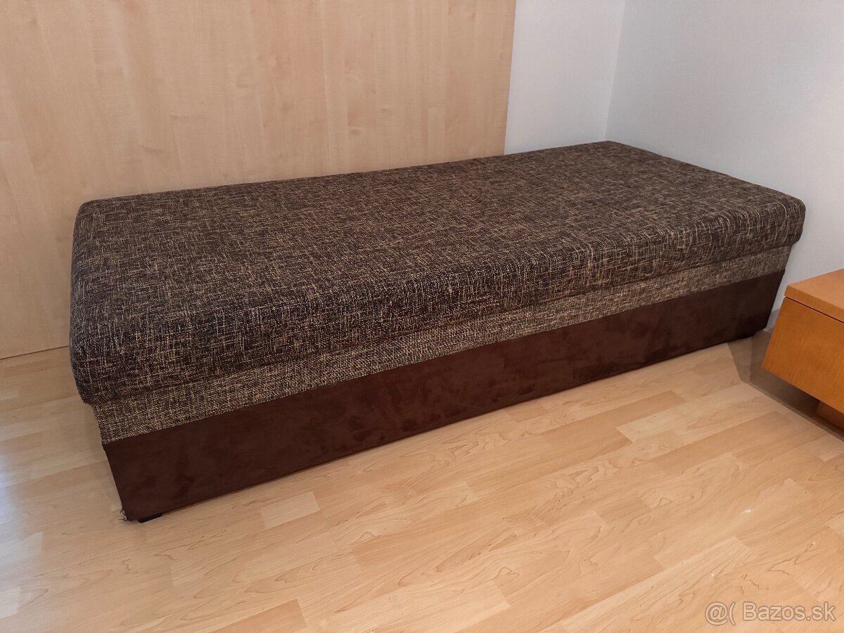 Jednolôžková postel