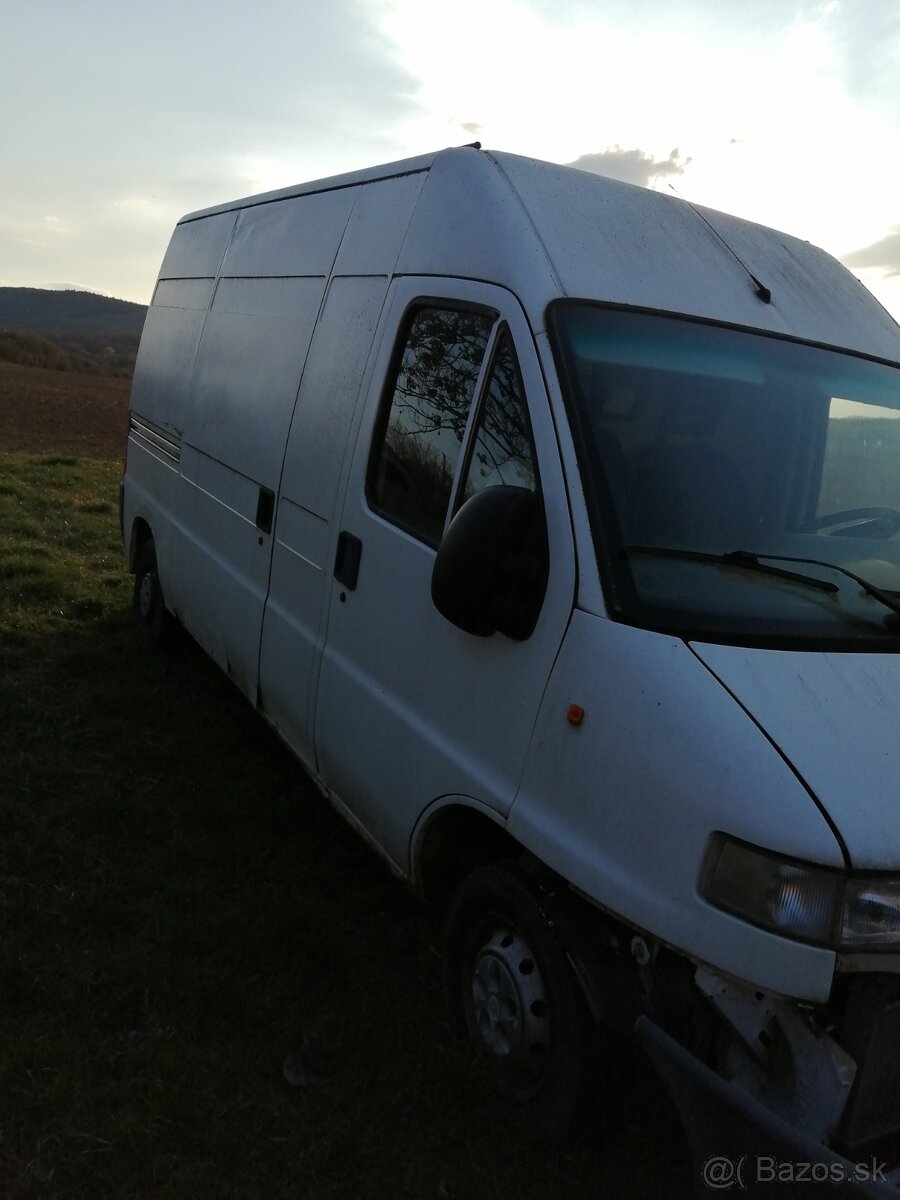 Peugeot Boxer 320 LH 2,8