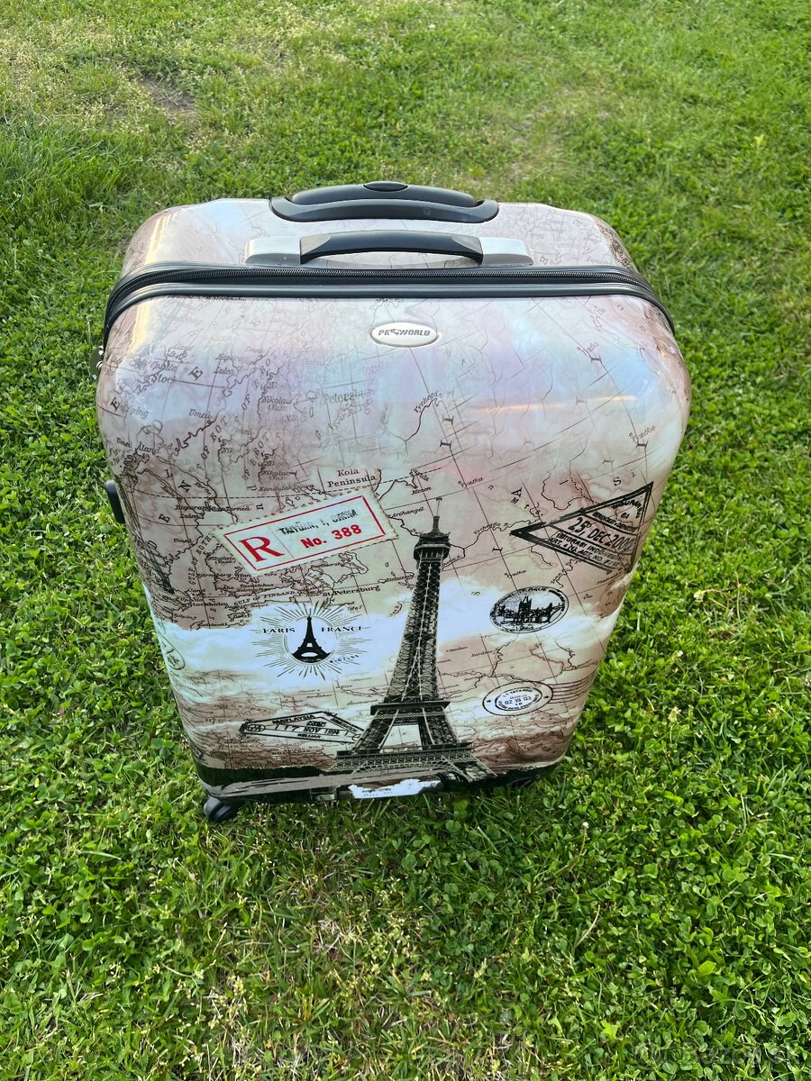 Veľký cestovný kufor