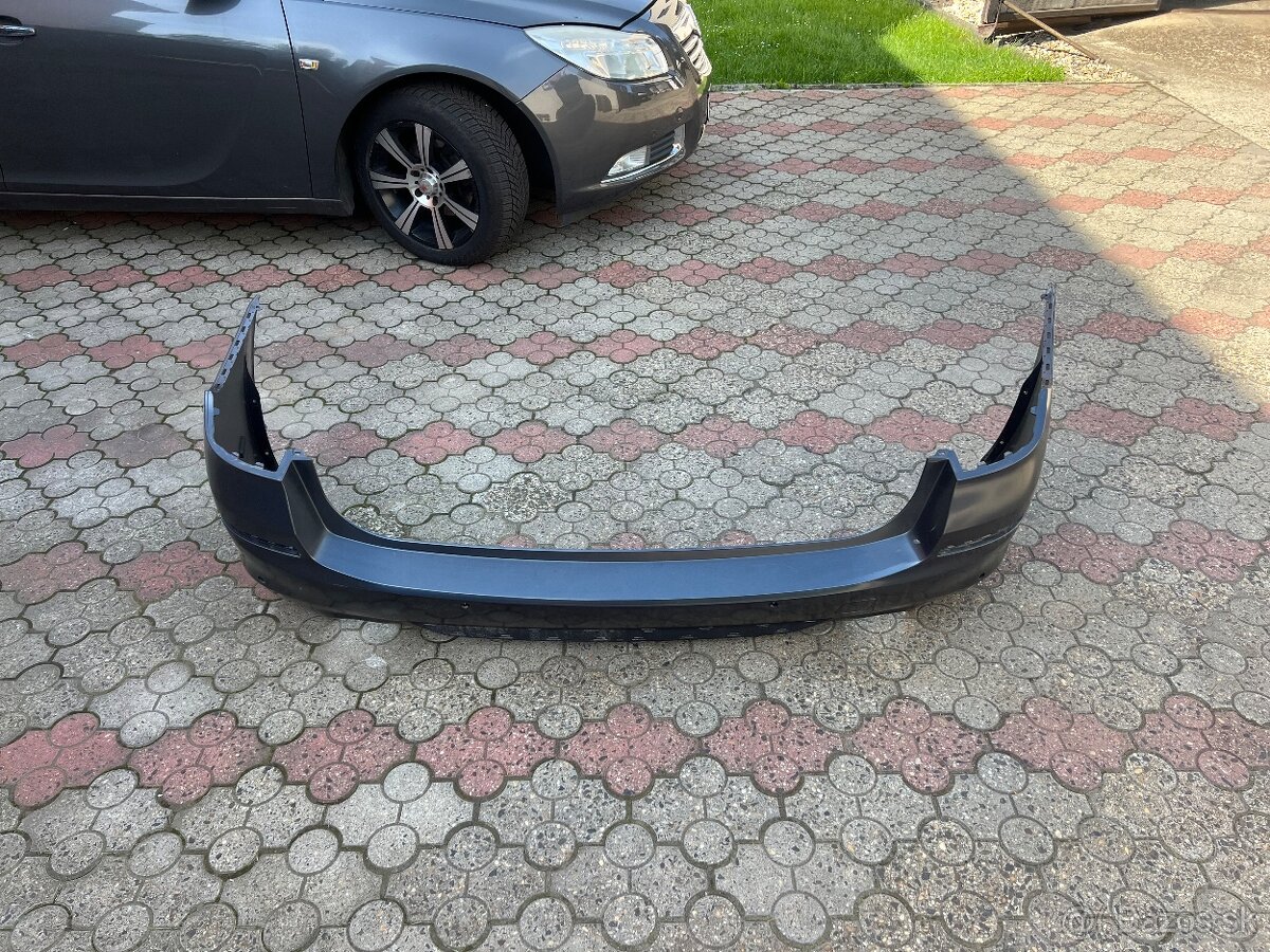 Zadny naraznik 520 combi 2018
