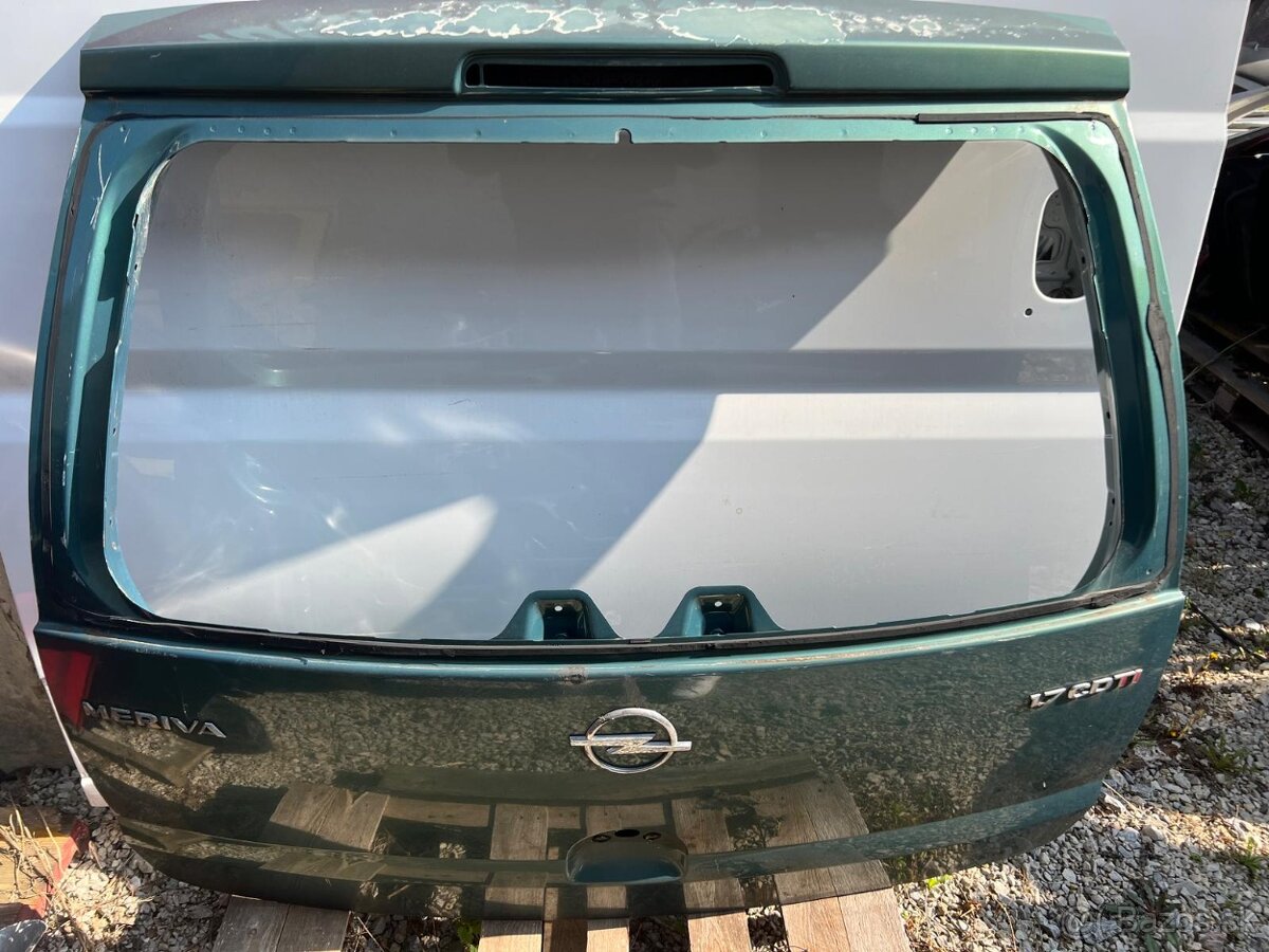 Zadný kufor Opel Meriva