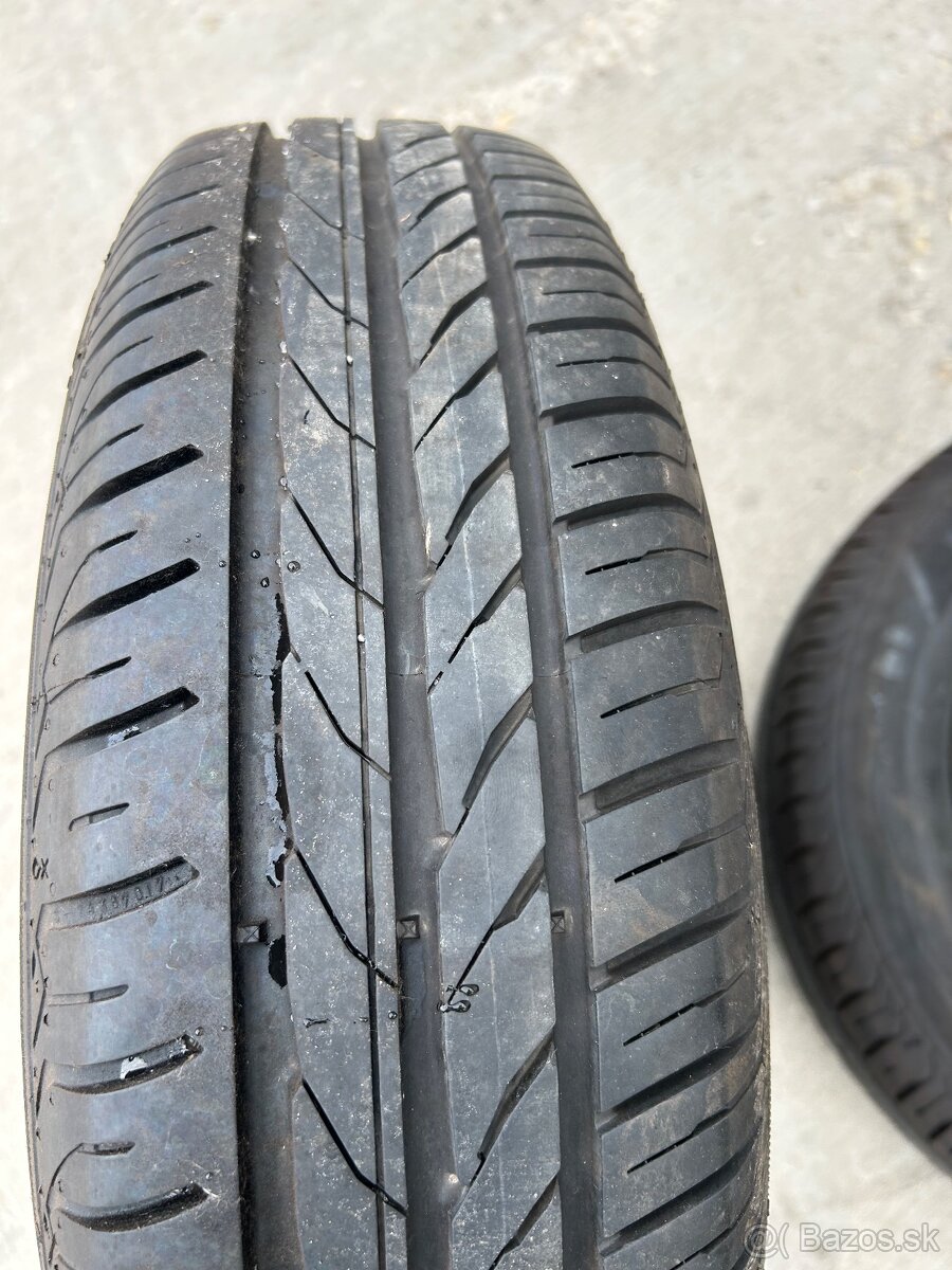 165/70R14 Matador Hektora 5 + plechový disk