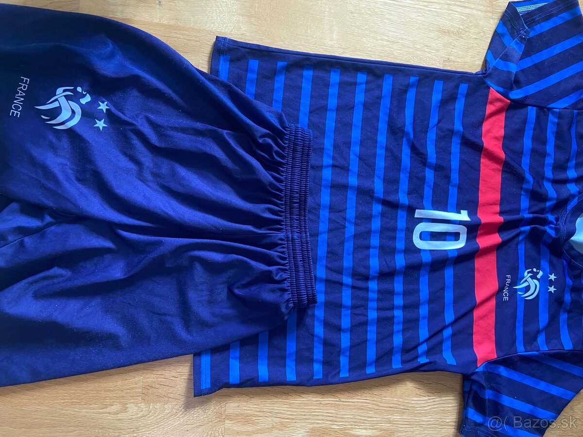 KYLIAN MBAPPE DRES