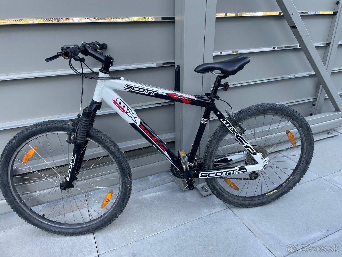 bicykel Scott