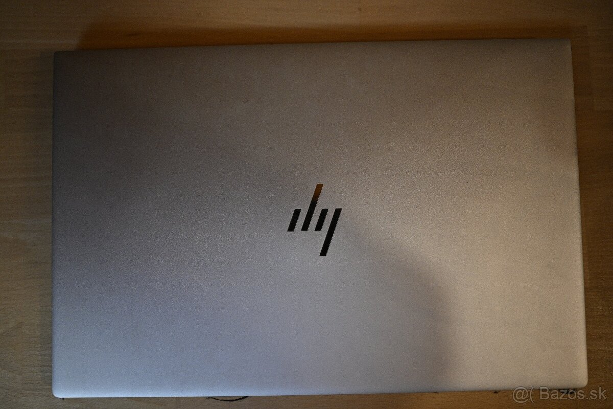 HP ENVY 15-ep0001nc