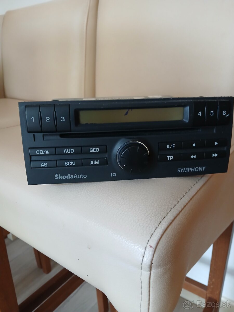 Autorádio Škoda Fabia 1