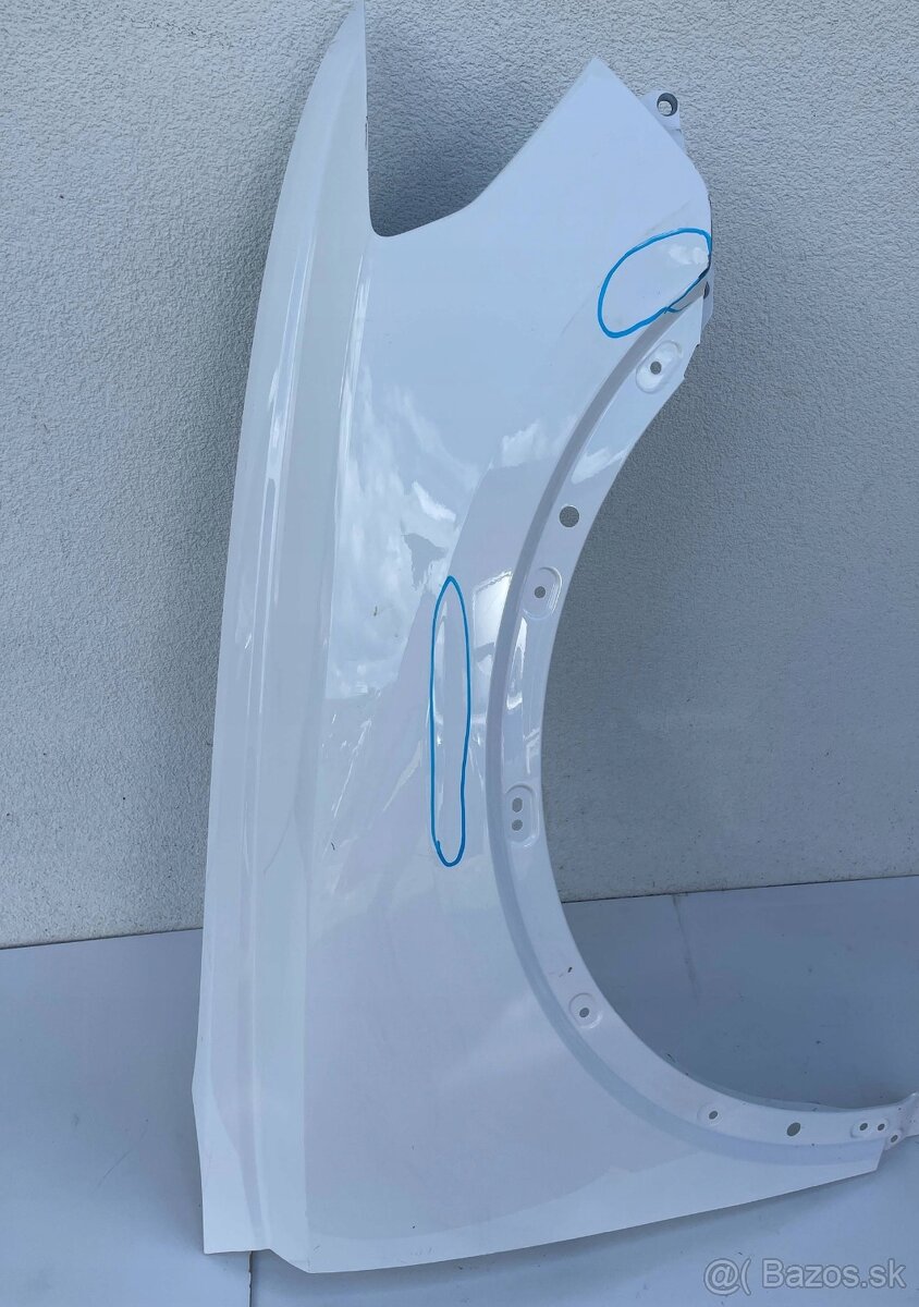 Audi Q3 2018- pravý blatník