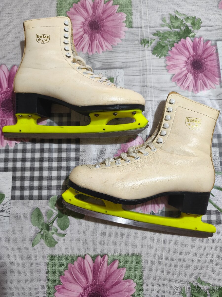 Korčule na ľad, veľkosť 38