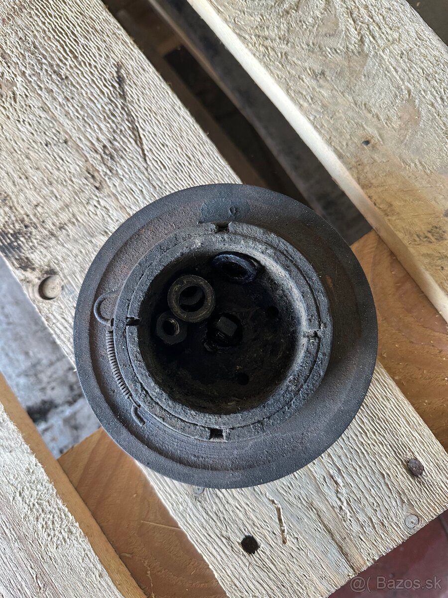 Nadstaviténá remenica Zetor 25