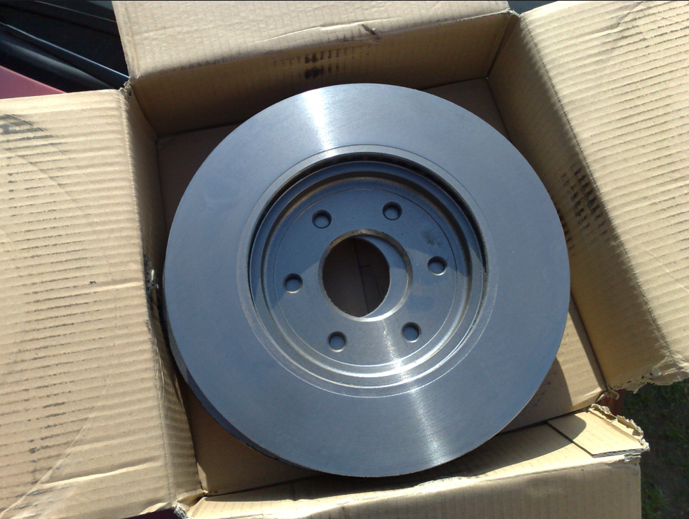 Predám LACNO nové brzdové kotúče Nissan Navara a Pathfinder