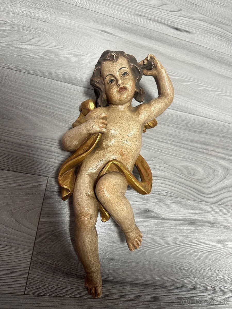 Predám starého dreveného anjelika