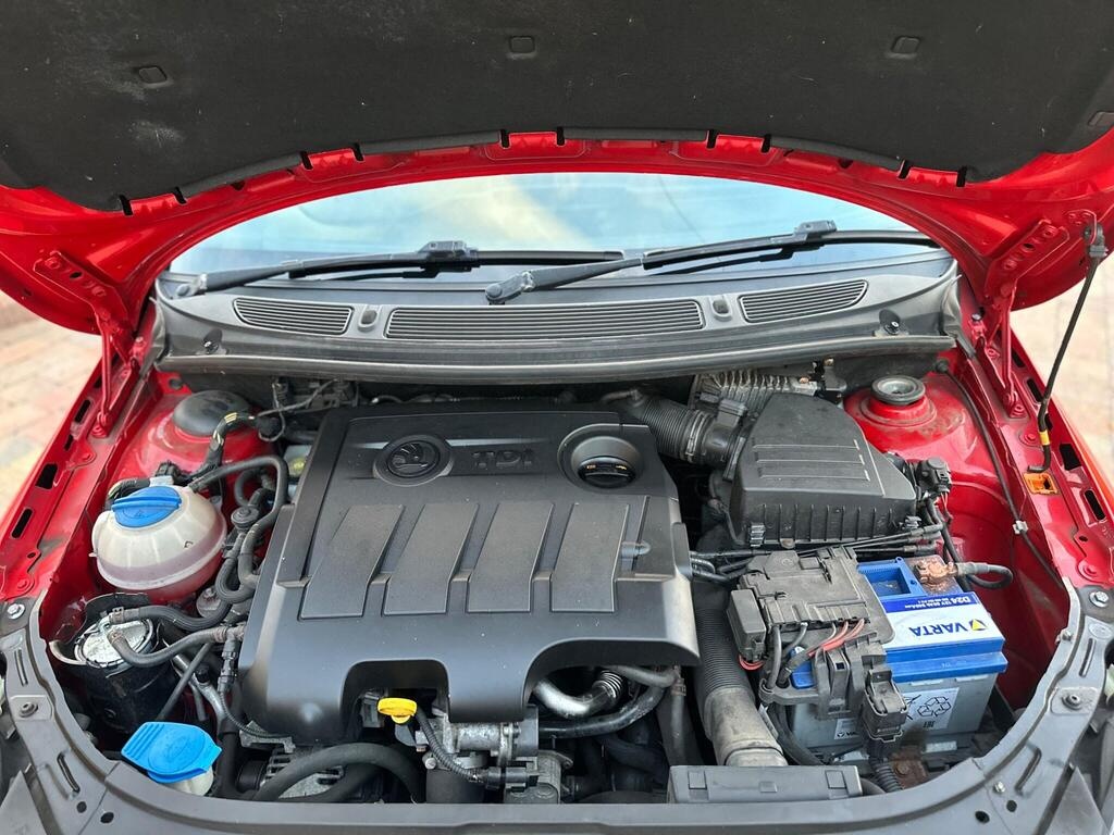 fabia 2 1.6 tdi motor, hlava, škoda, polo, ibiza, seat, vw