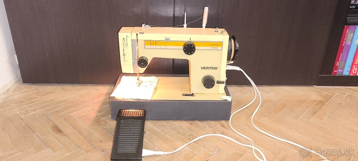 Predám kufríkový šijací stroj Veritas 8014/29