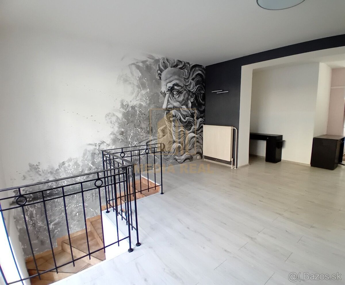 Prenájom šikovný obchodný priestor, 50m2, kúsok od centra Pi