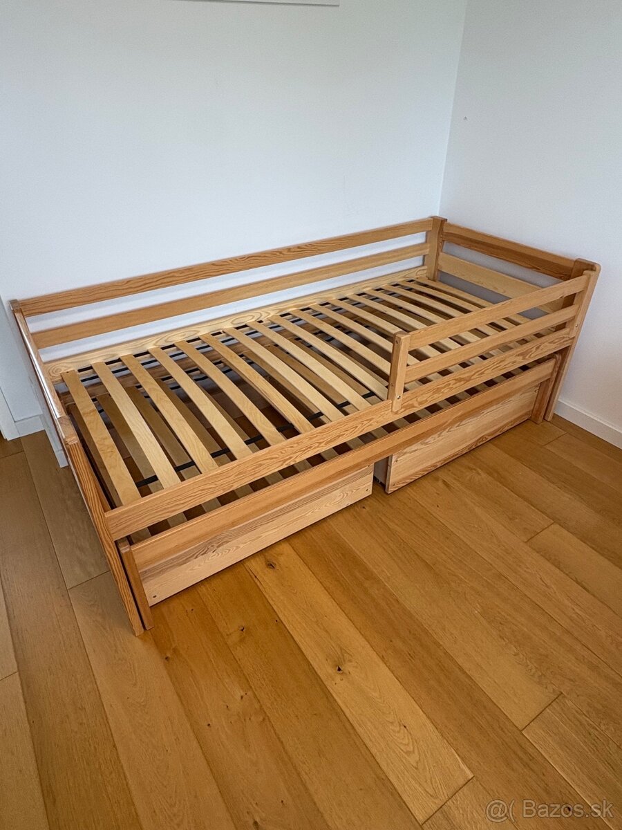 Detská rozťahovacia posteľ z masívu borovice 200x90