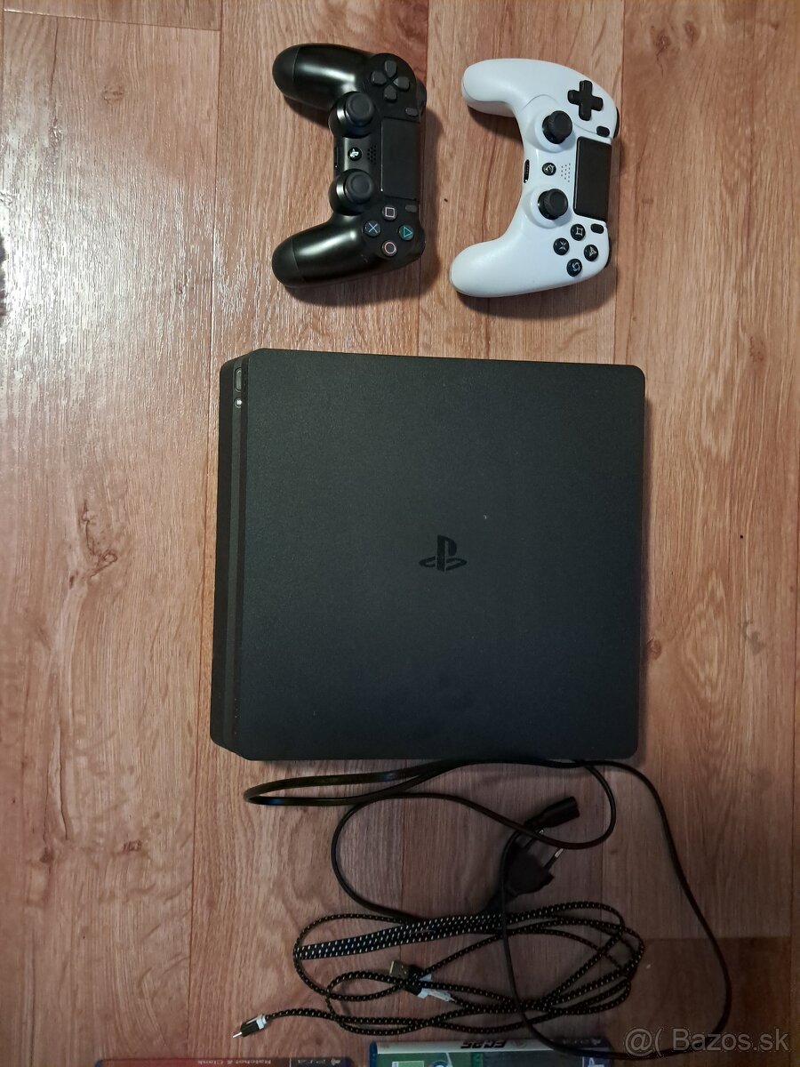 Playstation 4 slim 500 GB