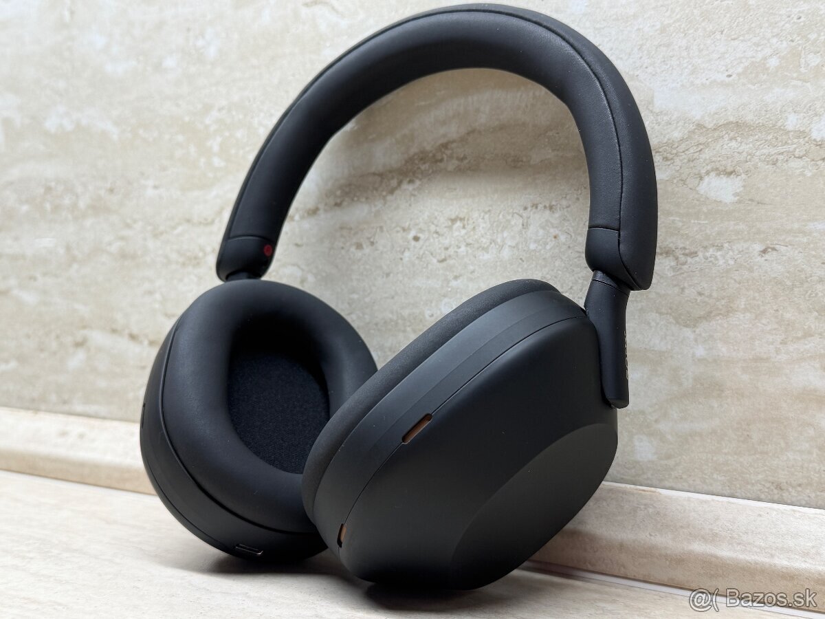 Sony WH-1000XM5 Black, čierna