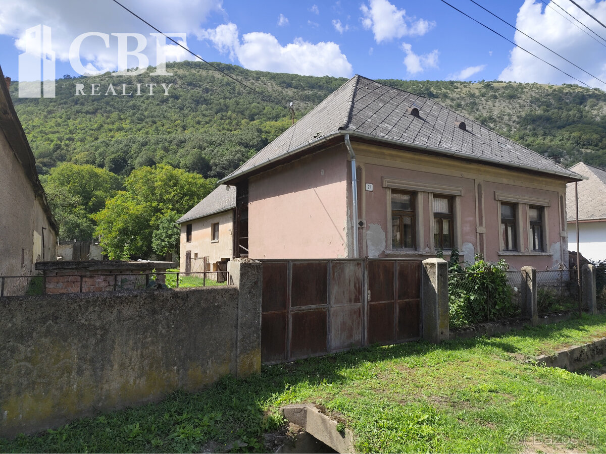 Rodinný dom na predaj v Slavci