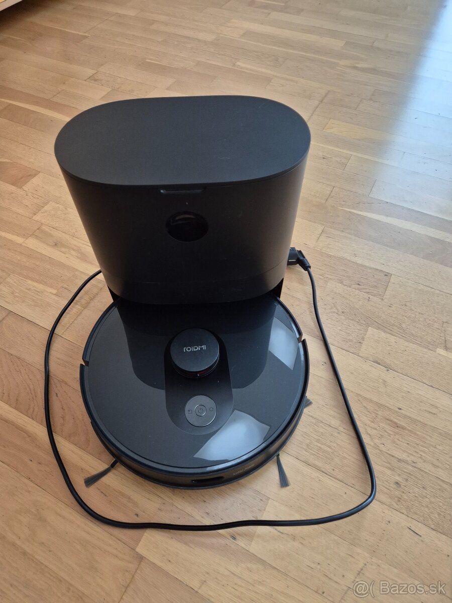 Robotický vysávač Roidmi