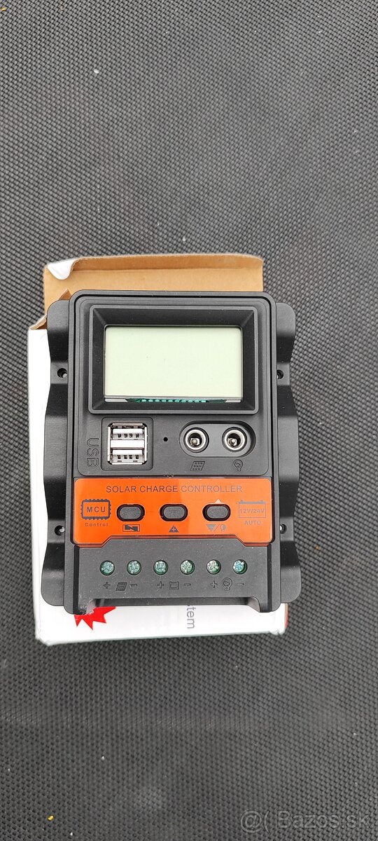 Solárny regulátor 12/24v 30A