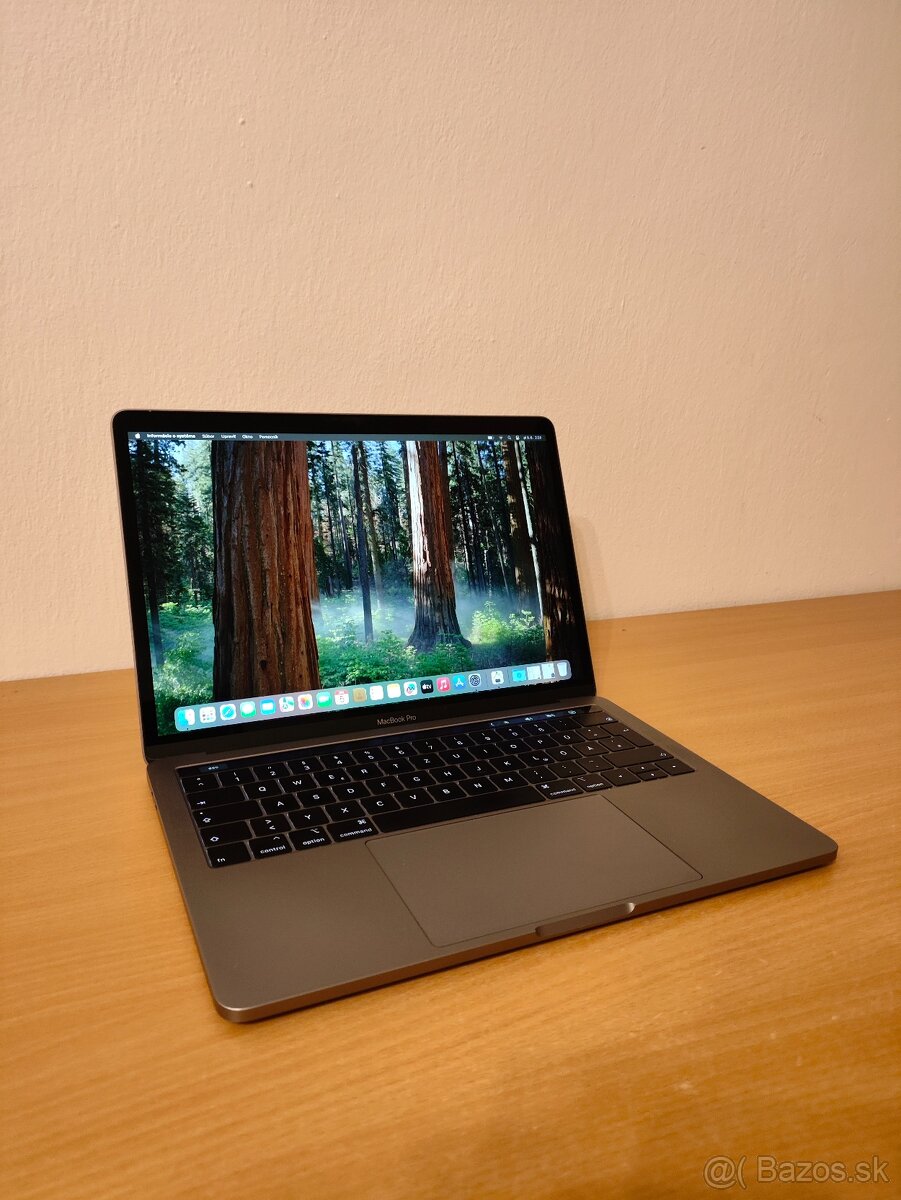 MacBook Pro 13.3 2020 | i5 • 8GB • 256GB SSD