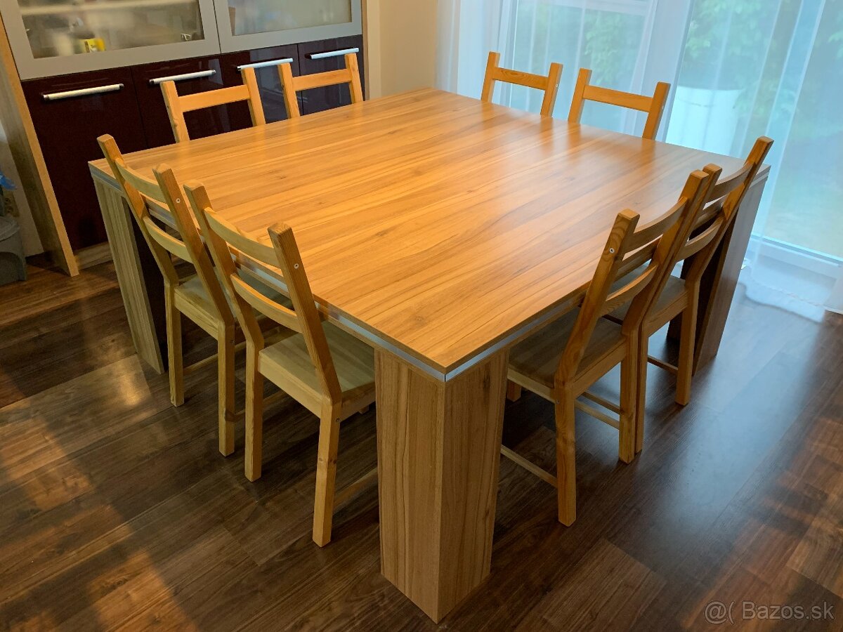 Jedálenský stôl vo výbornom stave – ako nový 🍽️