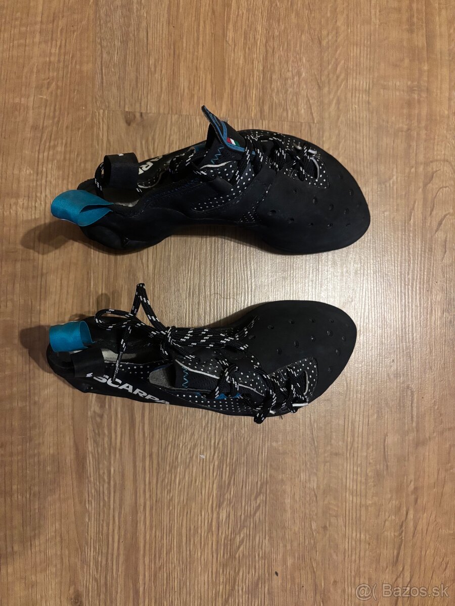 Predám sedák a lezečky scarpa 41