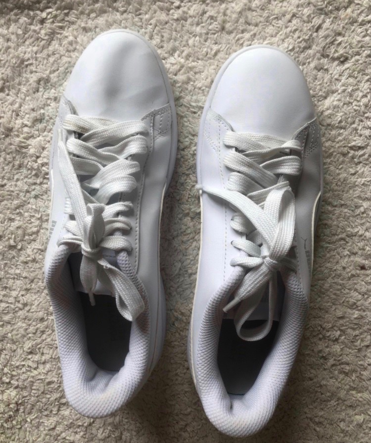 ———-Biele kožené tenisky Puma Smash V2, 38, 18 E——