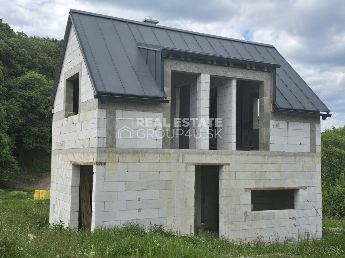 PREDAJ: CHALUPA S POZEMKOM  PRI LESE - 164 900.-€