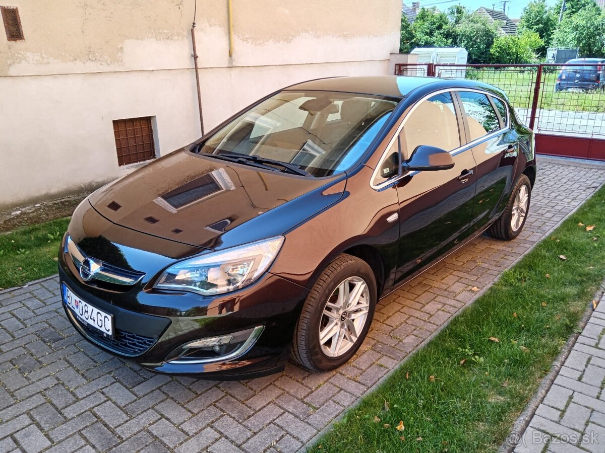 Opel astra J 1.7cdti