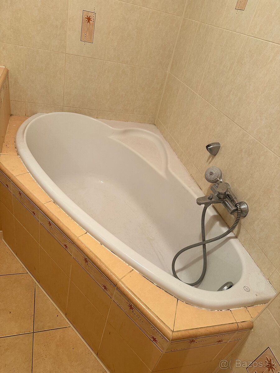 Vaňa vstavaná