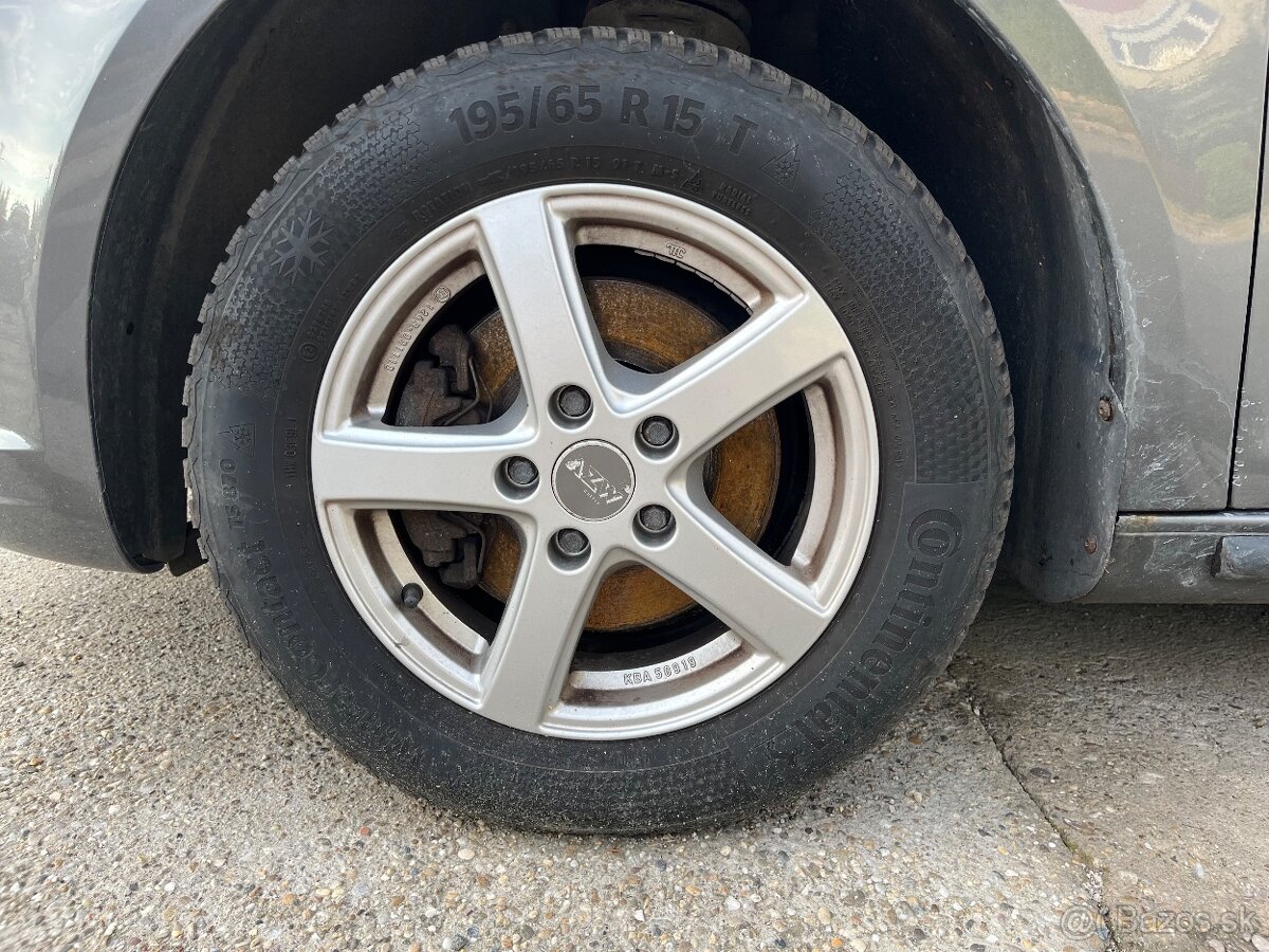 Elektrony VW s Pneumatikami 195/65 r15