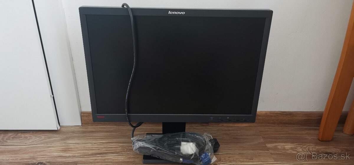 Lenovo L2250pw