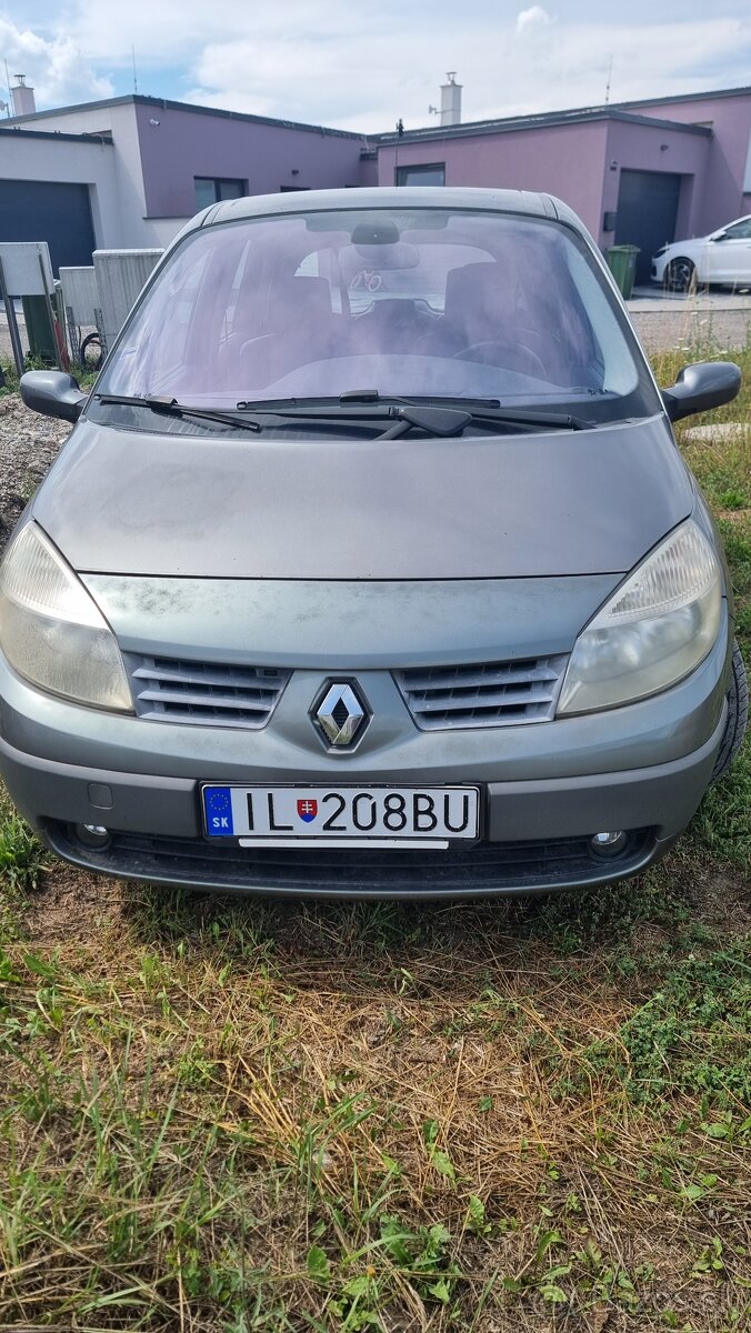 Renault Scénic II 1.5 83kW (2003) – 500 €