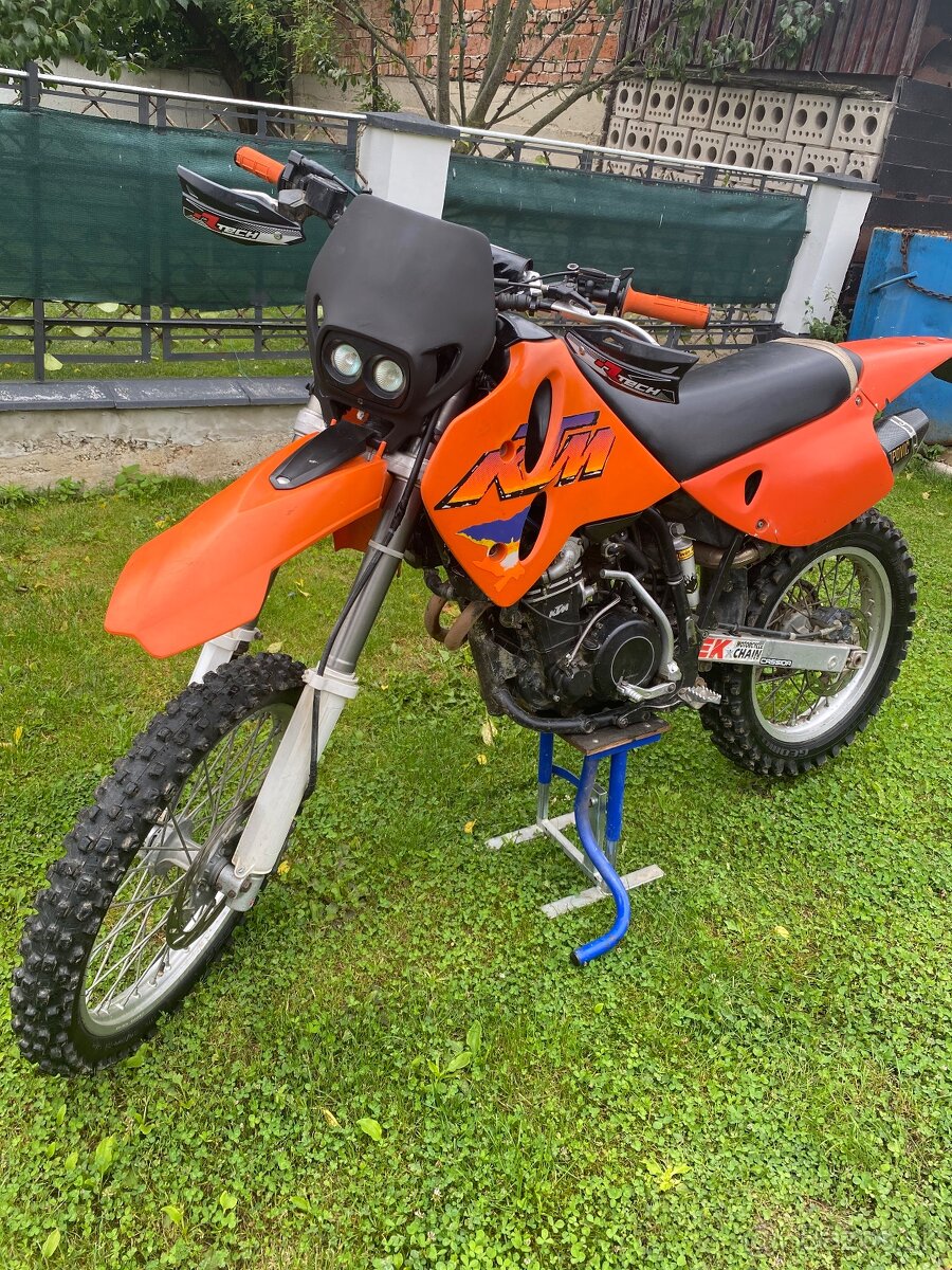 KTM LC400