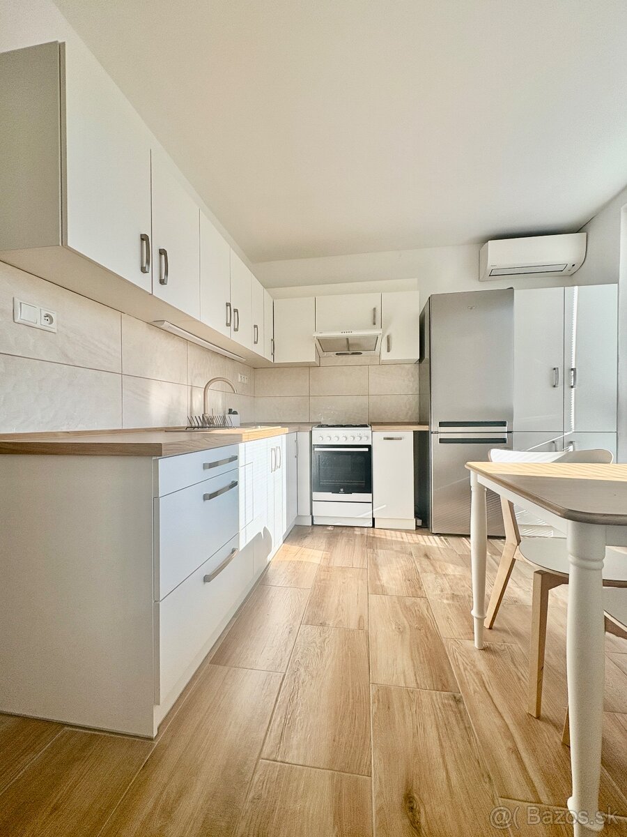 Zrekonštruovaný 2 izb. byt s balkónom v Bernolákove