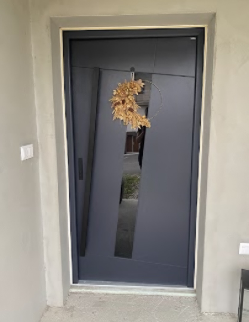 Hlinikové vchodové dvere