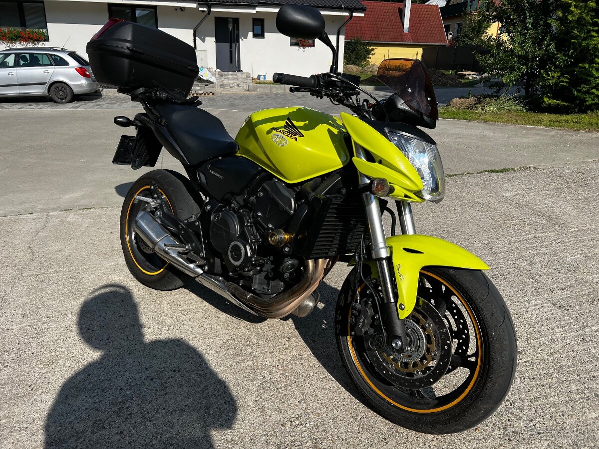 Predám Hondu Hornet CB600FA