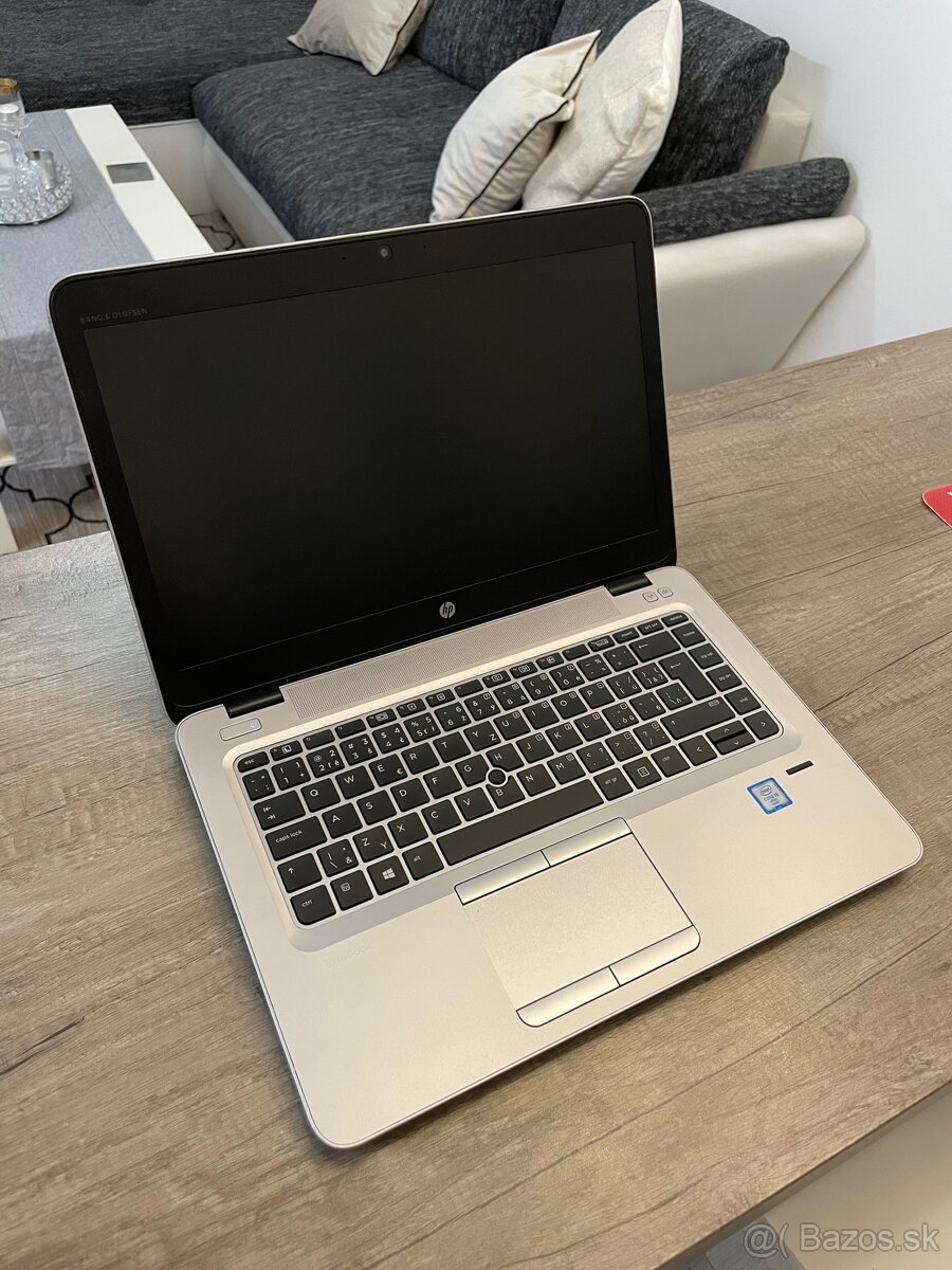 HP EliteBook 830 G3
