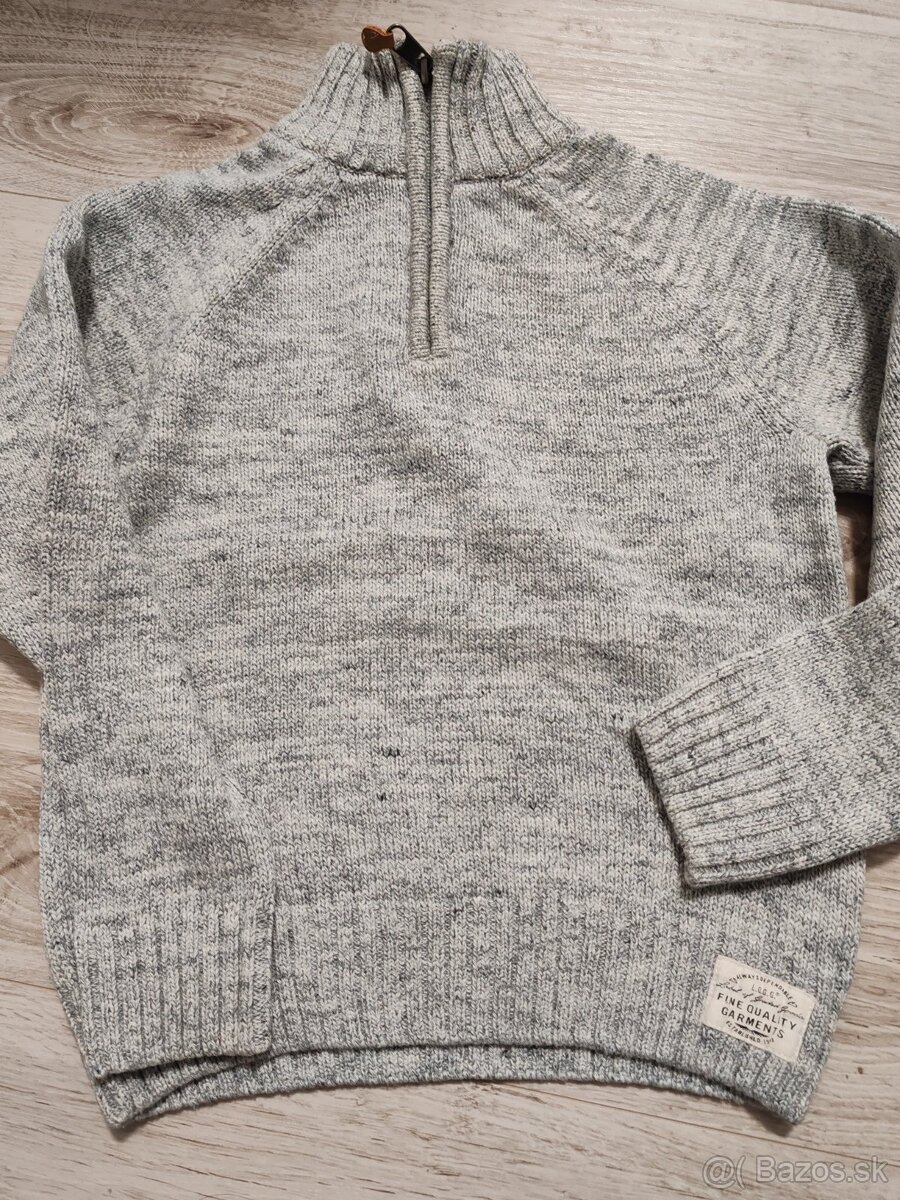 Pulover 128