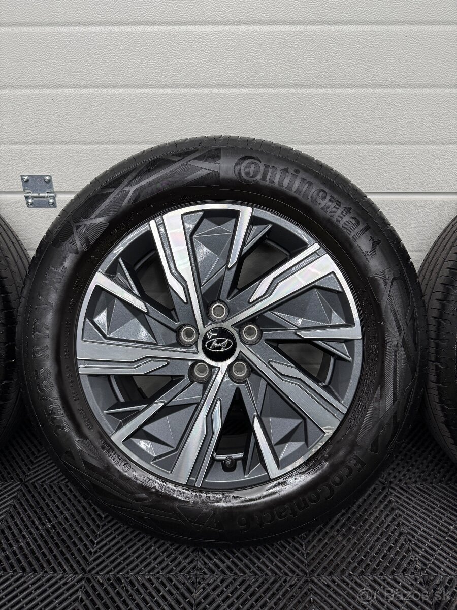 originál 17'' hliníkové disky Hyundai Tucson 215/65 R17
