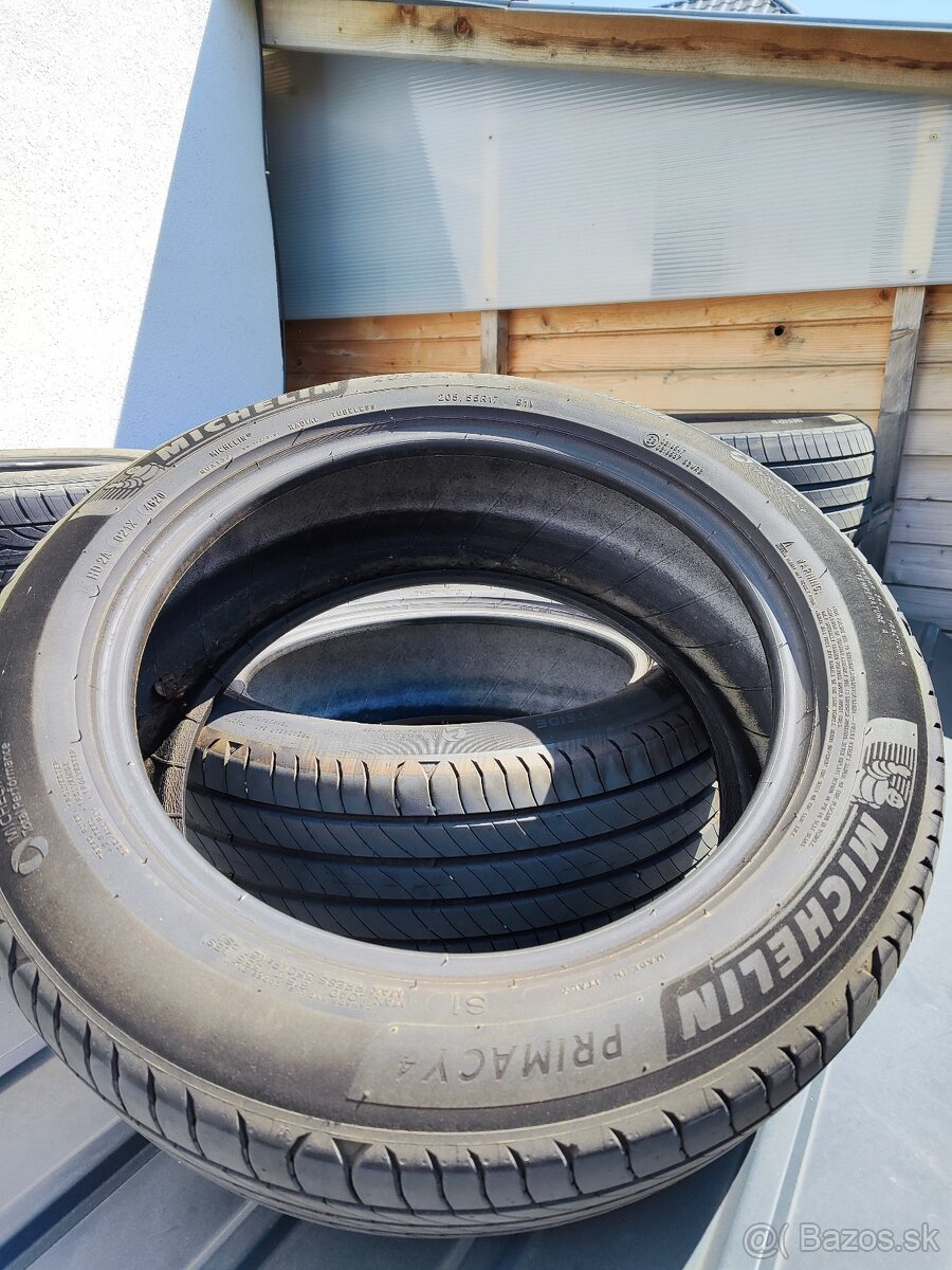 205x55r17