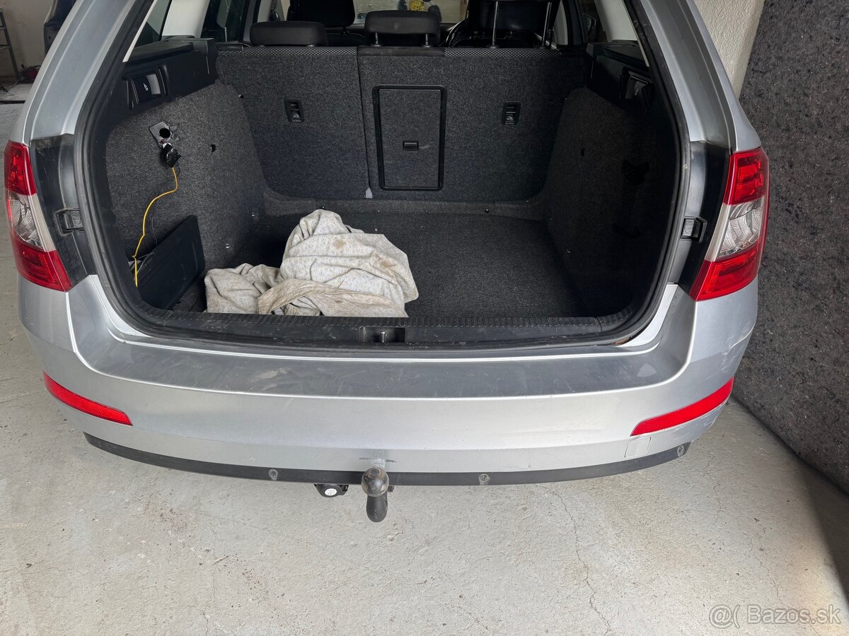 Zadny naraznik octavia 3 kombi