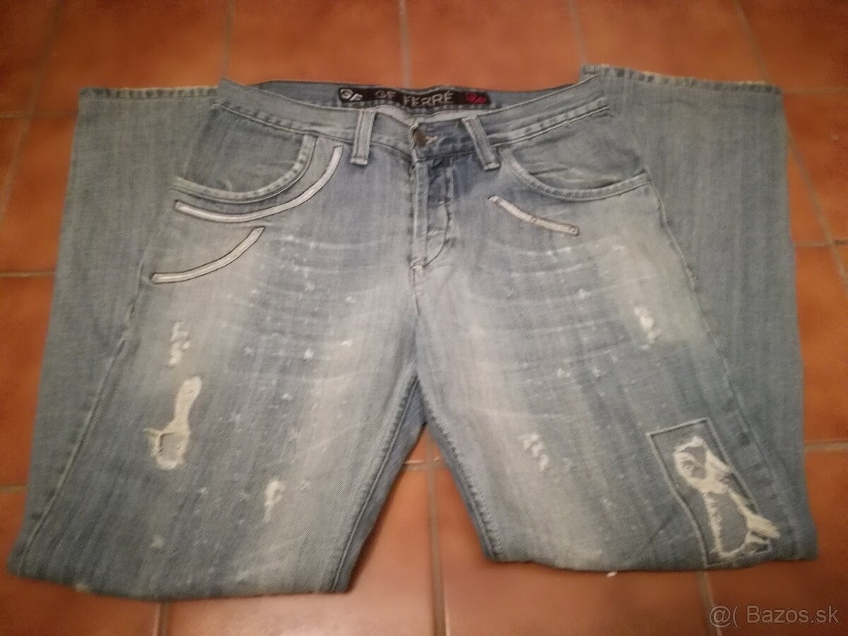 Panske dzinsy GF FERRÉ v. 31
