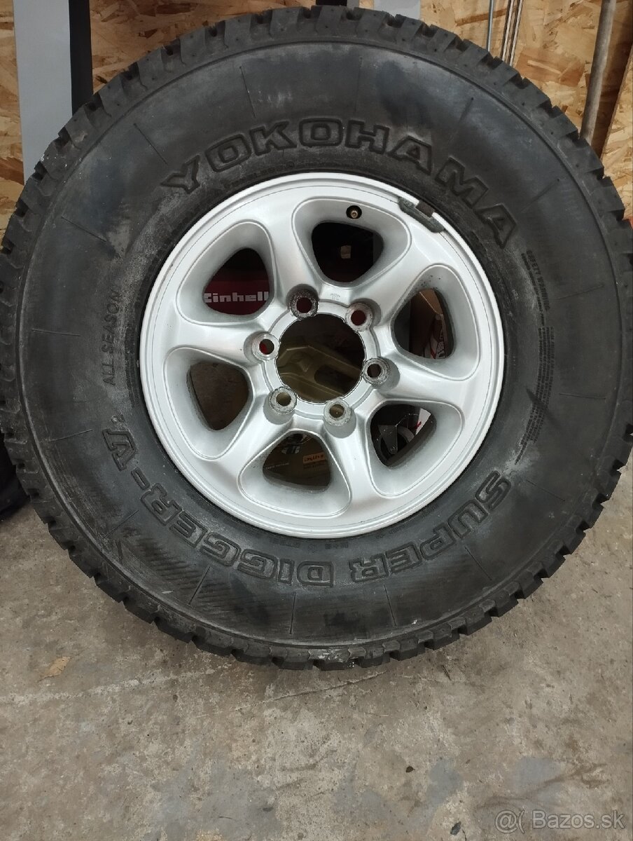 Rezerva Mitsubishi Pajero