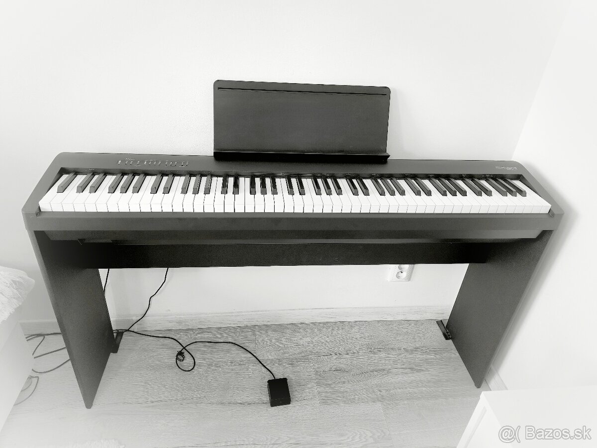 Roland FP 30X stage piano